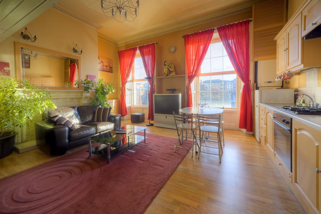 Inn On The Liffey Guesthouse Δουβλίνο Δωμάτιο φωτογραφία
