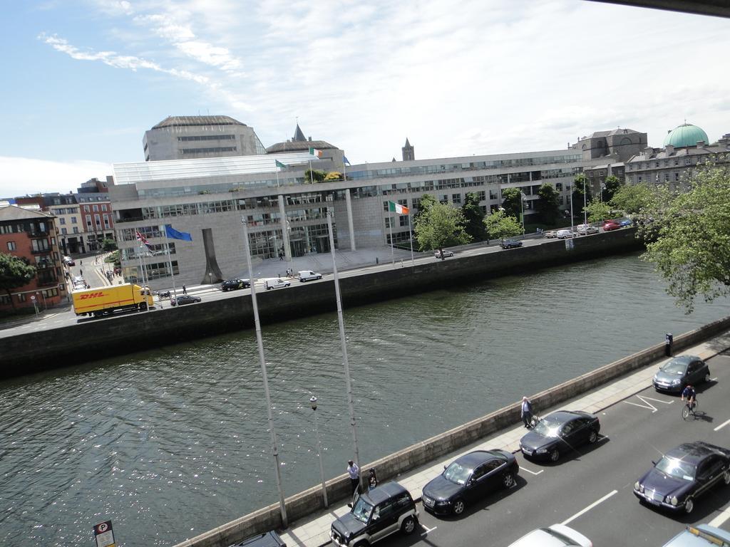 Inn On The Liffey Guesthouse Δουβλίνο Εξωτερικό φωτογραφία