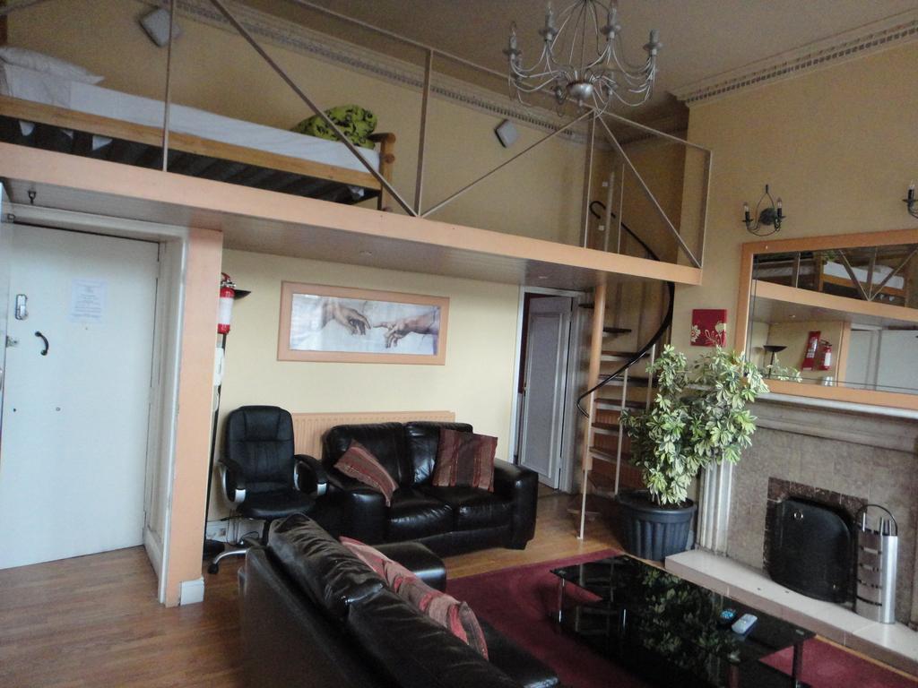 Inn On The Liffey Guesthouse Δουβλίνο Δωμάτιο φωτογραφία