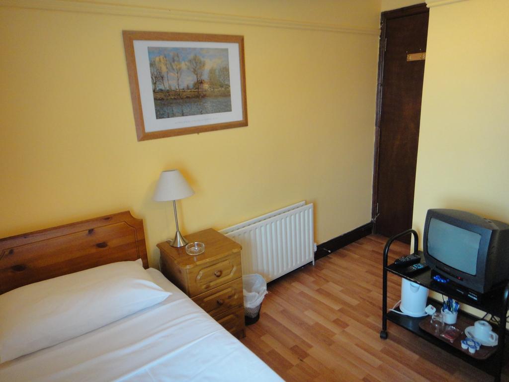 Inn On The Liffey Guesthouse Δουβλίνο Δωμάτιο φωτογραφία