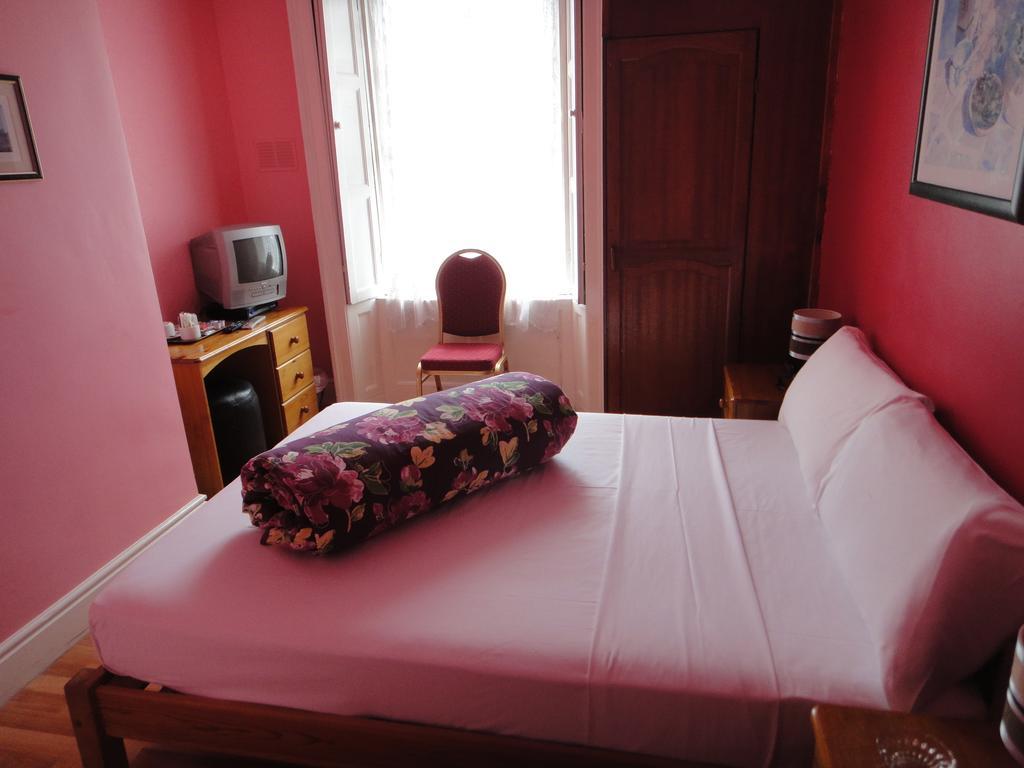 Inn On The Liffey Guesthouse Δουβλίνο Δωμάτιο φωτογραφία