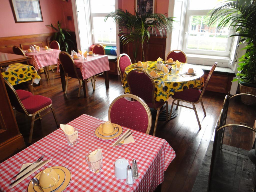 Inn On The Liffey Guesthouse Δουβλίνο Εξωτερικό φωτογραφία