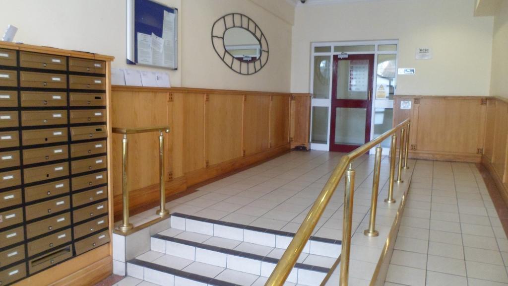 Inn On The Liffey Guesthouse Δουβλίνο Εξωτερικό φωτογραφία